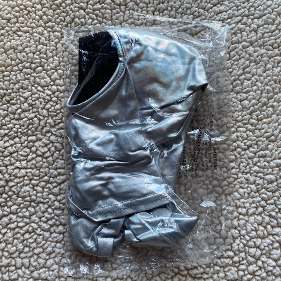 Ego- Long Sleeve Keyhole Cut Out Crop Top, SIZE: US 2, UK 6 - Picture 2 of 6